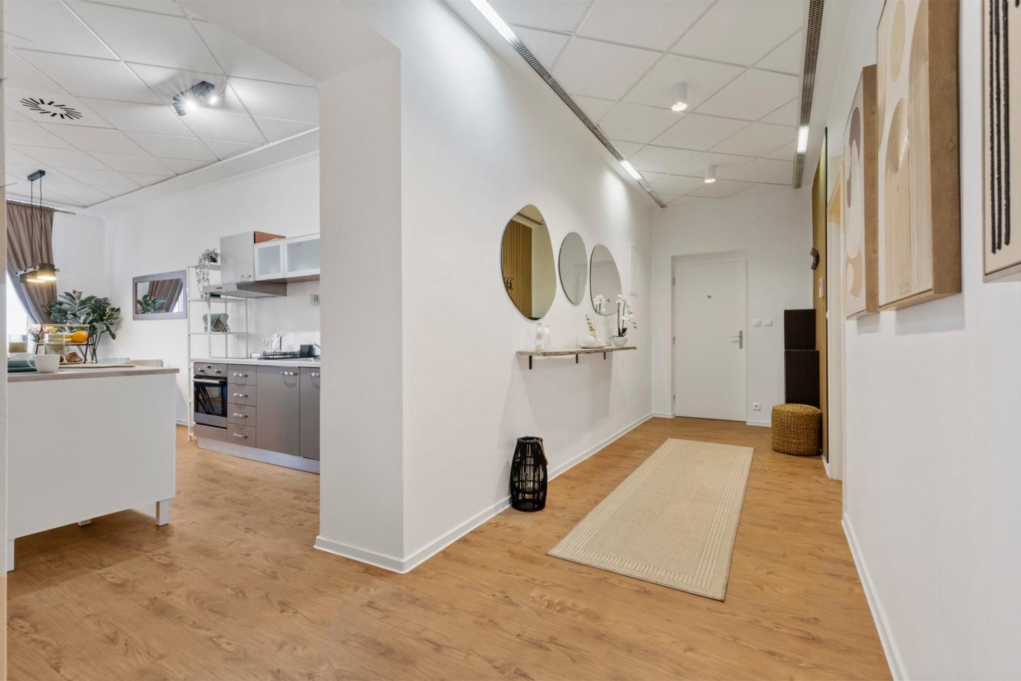 Appartamento Luxe Living At Old Town Center Bratislava Esterno foto