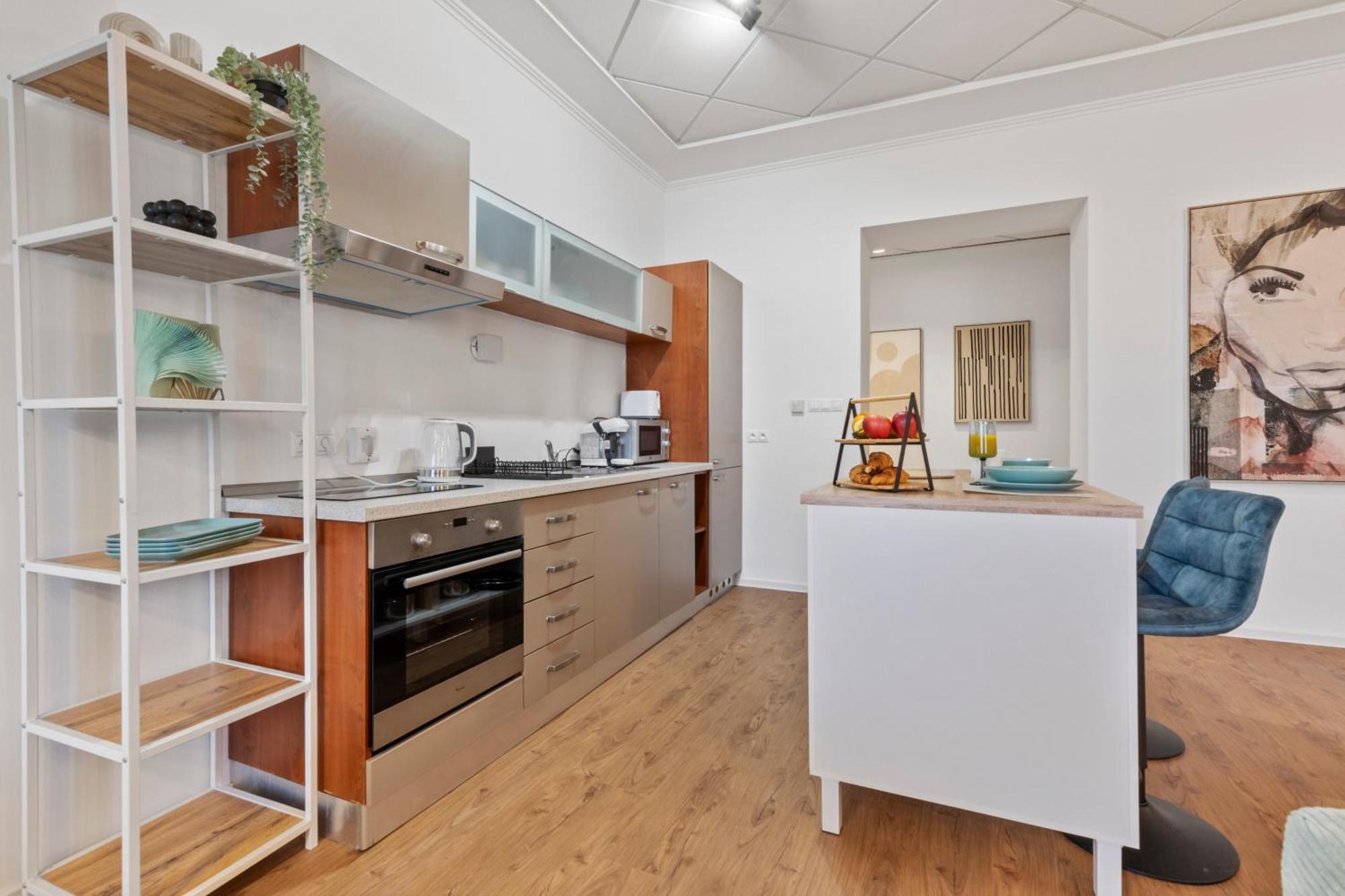Appartamento Luxe Living At Old Town Center Bratislava Esterno foto