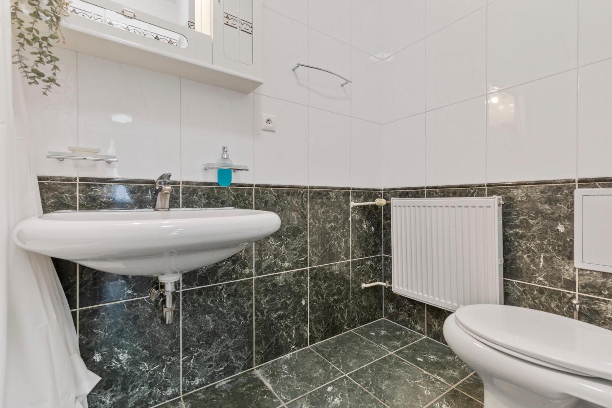 Appartamento Luxe Living At Old Town Center Bratislava Esterno foto